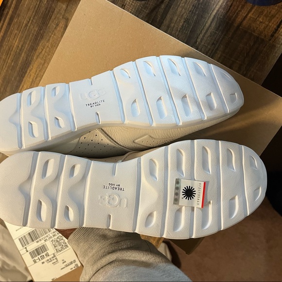 Brand New Ugg sneakers - Picture 2 of 7